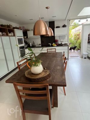 Image 3 - 865647