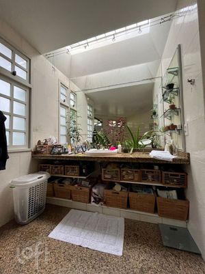 Image 11 - 865647