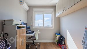 Image 8 - 865659
