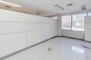 Image 1 - 865666