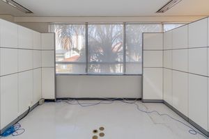Image 13 - 865666