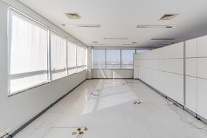 Image 35 - 865666