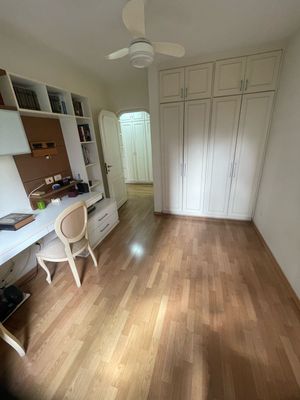 Image 9 - 865668