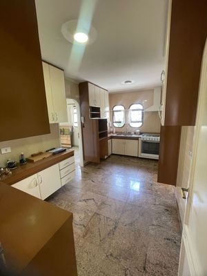 Image 17 - 865668