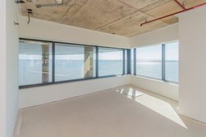 Image 7 - 865695