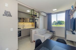 Image 1 - 865738