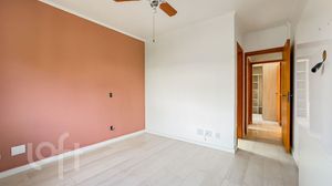 Image 19 - 865754