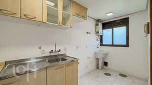 Image 12 - 865754