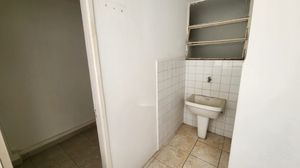 Image 4 - 865757