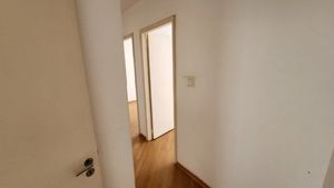 Image 6 - 865757