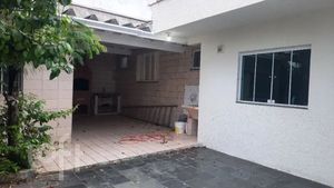Image 11 - 865773