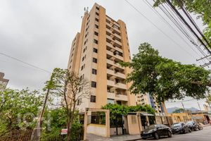 Image 39 - 865782