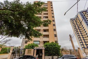 Image 38 - 865782