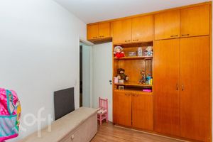Image 35 - 865782