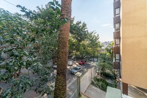 Image 9 - 865787