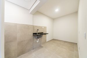 Image 21 - 865787