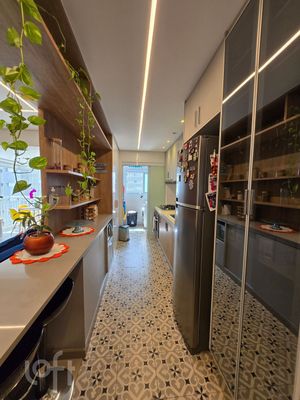 Image 6 - 865807