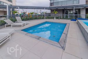 Image 33 - 865825
