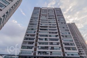 Image 37 - 865825