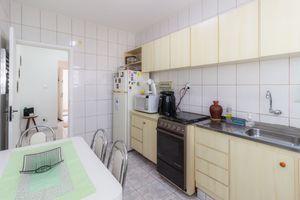 Image 22 - 865829