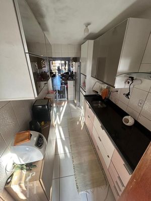 Image 10 - 865846