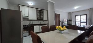 Image 5 - 865850