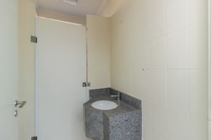 Image 10 - 865853