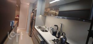 Image 9 - 865862