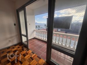 Image 9 - 865878