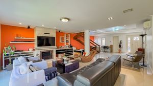 Image 3 - 865898