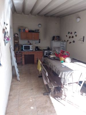 Image 5 - 865900