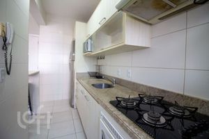 Image 8 - 865915