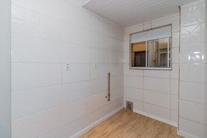 Image 15 - 865916