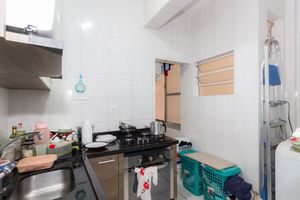 Image 17 - 865918