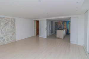 Image 6 - 865932