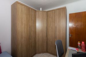 Image 17 - 865982