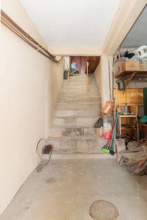 Image 68 - 865982
