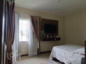 Image 35 - 865985