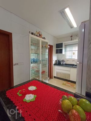 Image 17 - 865985