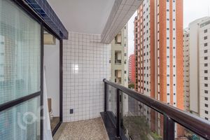 Image 4 - 866020