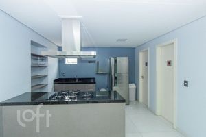 Image 25 - 866022
