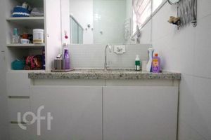 Image 34 - 866023