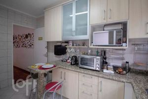 Image 11 - 866023