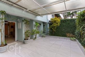 Image 36 - 866049