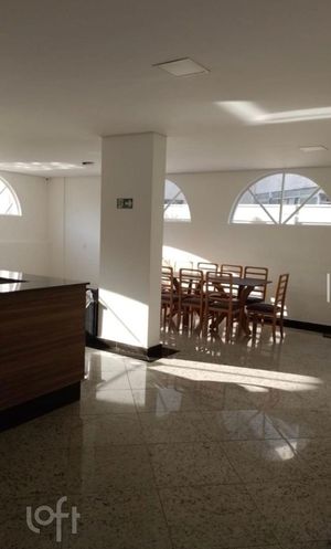 Image 11 - 866069