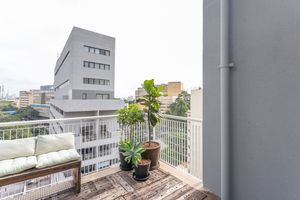 Image 6 - 866089