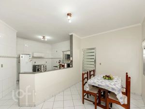 Image 21 - 866100