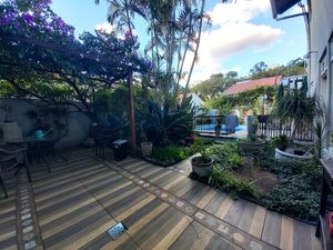 Image 11 - 866115