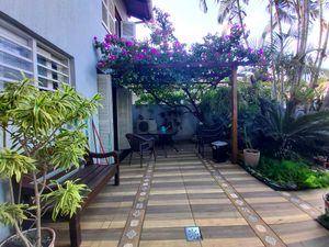 Image 10 - 866115