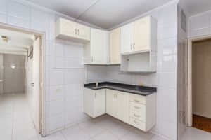 Image 30 - 866117